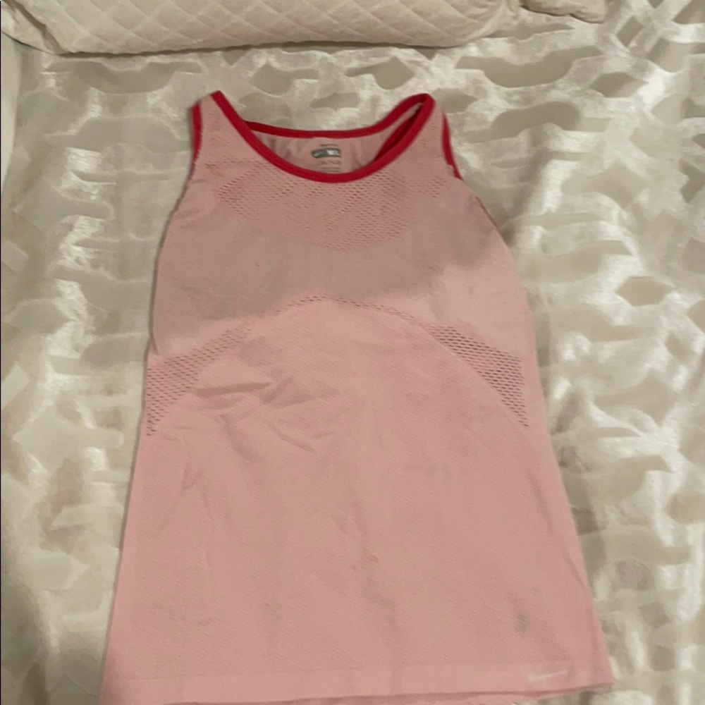 Nike dri fit athletic top- size M/L